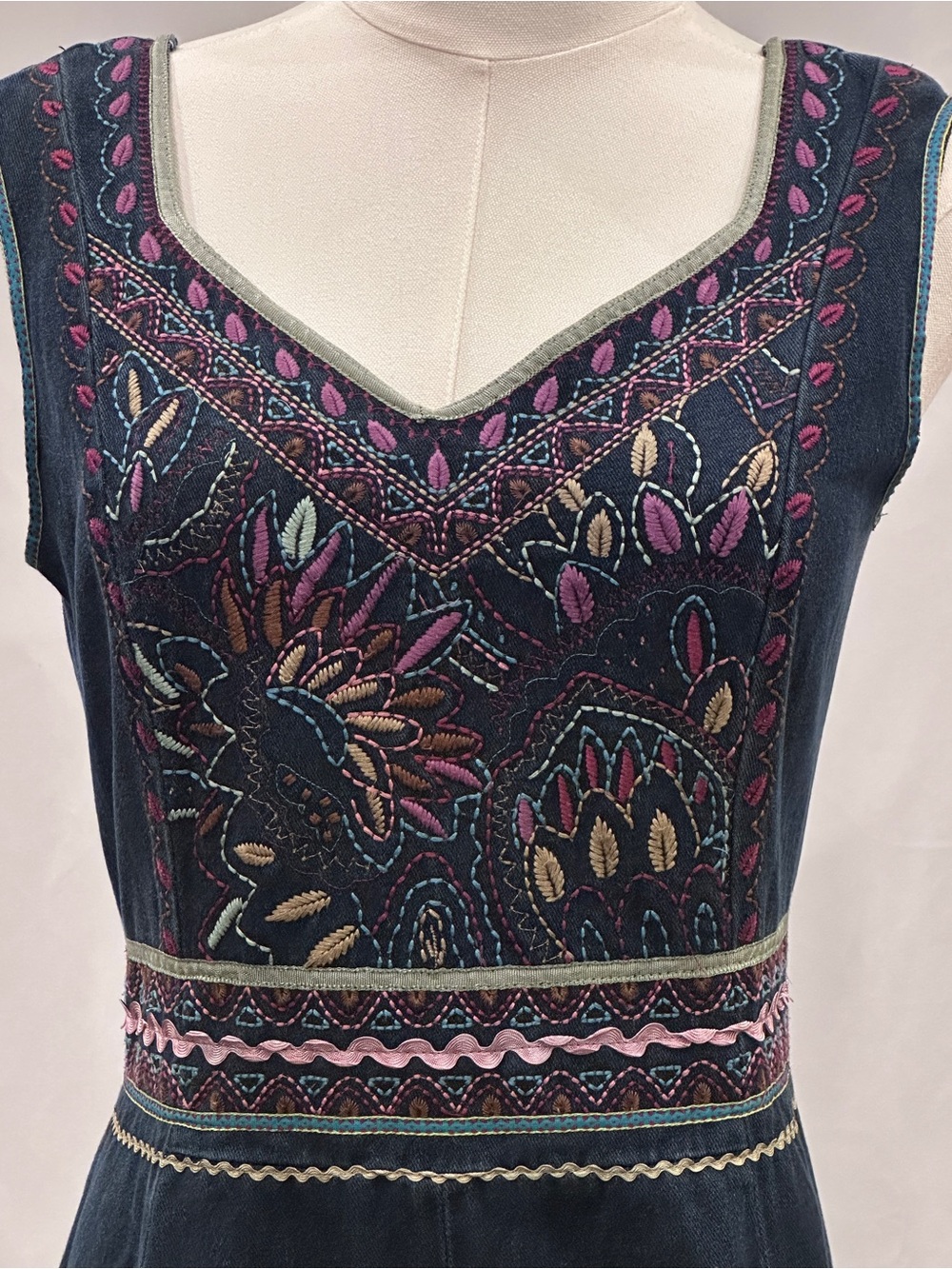 Embroidered Navy Velvet A-Line Dress - Picture 4 of 9